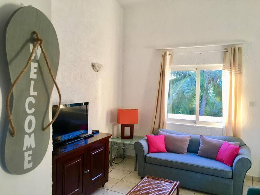 Apt Terrasse Bord De Mer & Piscine / Flic-en-Flacq Dış mekan fotoğraf
